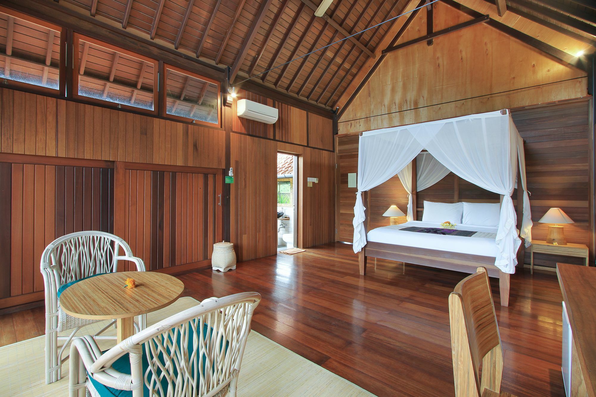 Sarin Ubud Suites By Pramana Villas Exterior photo