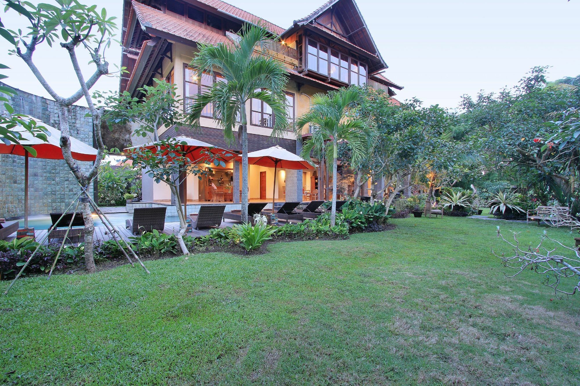 Sarin Ubud Suites By Pramana Villas Exterior photo